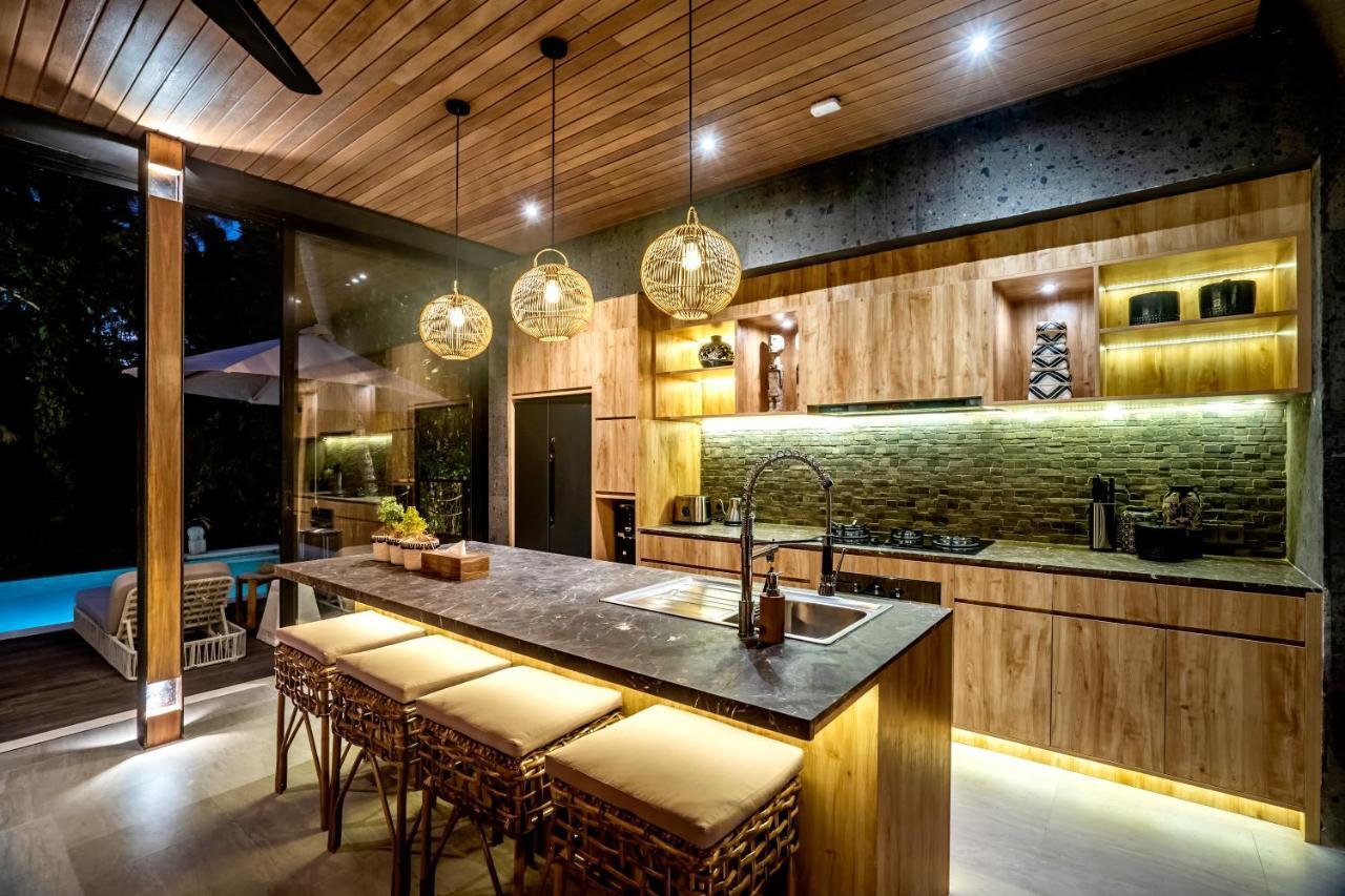 Villa Hanuman Teges By Balisuperhost Убуд Екстериор снимка